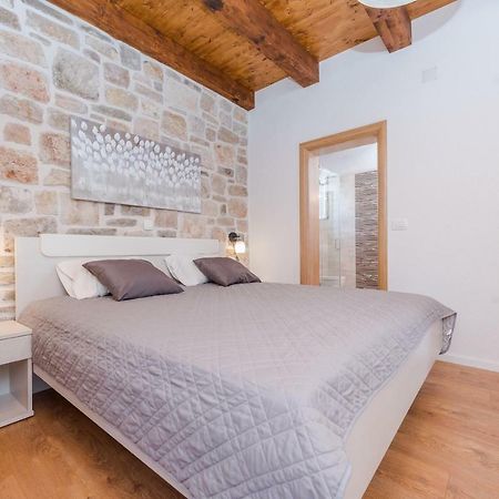 Villa Delozija Sukosan Bagian luar foto